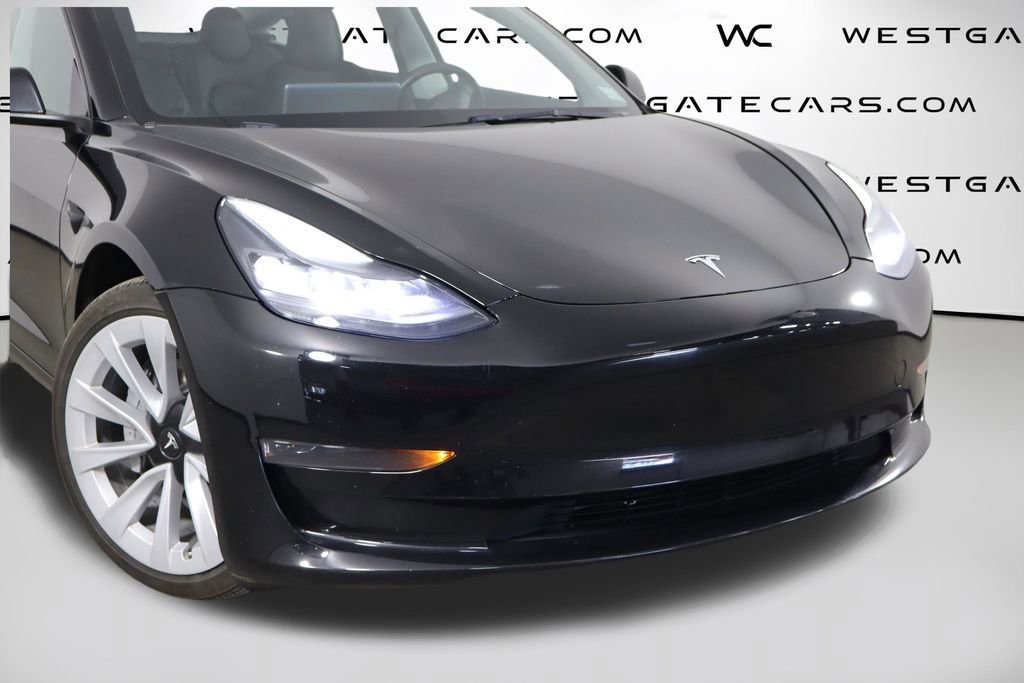 Used 2023 Tesla Model 3 Standard Range image 48