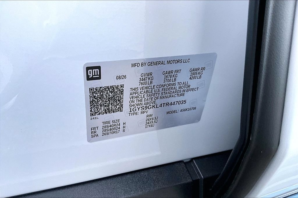 New 2026 Cadillac Escalade Platinum Sport w/ LPO, ONYX Package AWD/4WD image 13