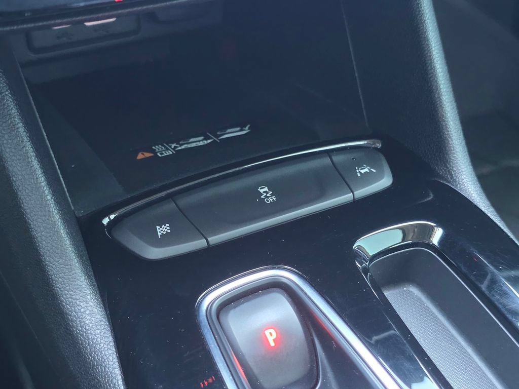 Used 2022 Chevrolet Bolt EUV LT w/ Convenience Package FWD image 31