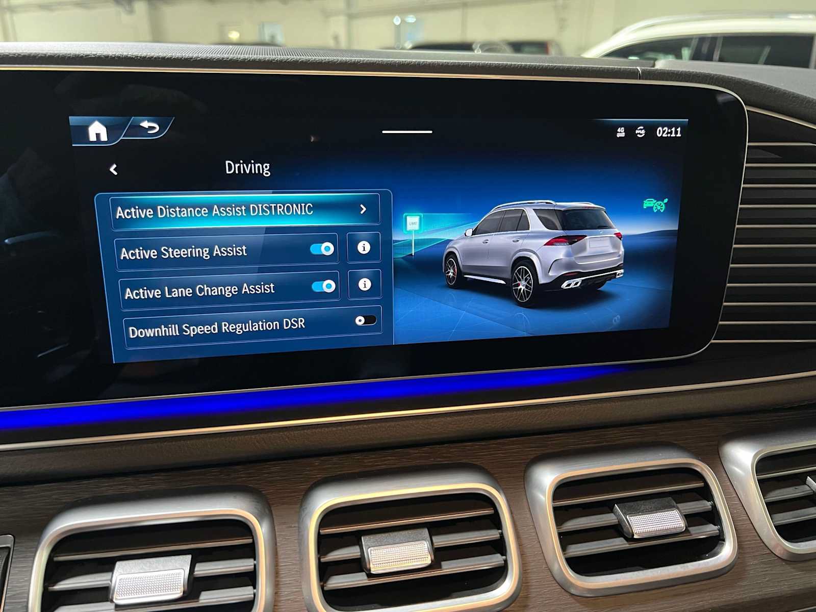 Certified 2024 Mercedes-Benz GLE 53 AMG 4MATIC image 40