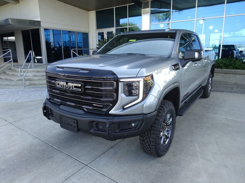 New 2026 GMC Sierra 1500 AT4X w/ LPO, Black Badging Package AWD/4WD image 3