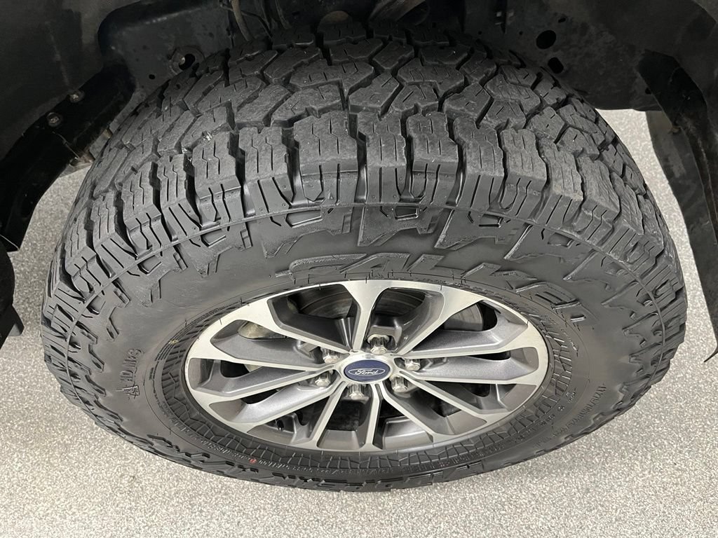 Used 2019 Ford F150 XL w/ Equipment Group 101A Mid AWD/4WD image 18