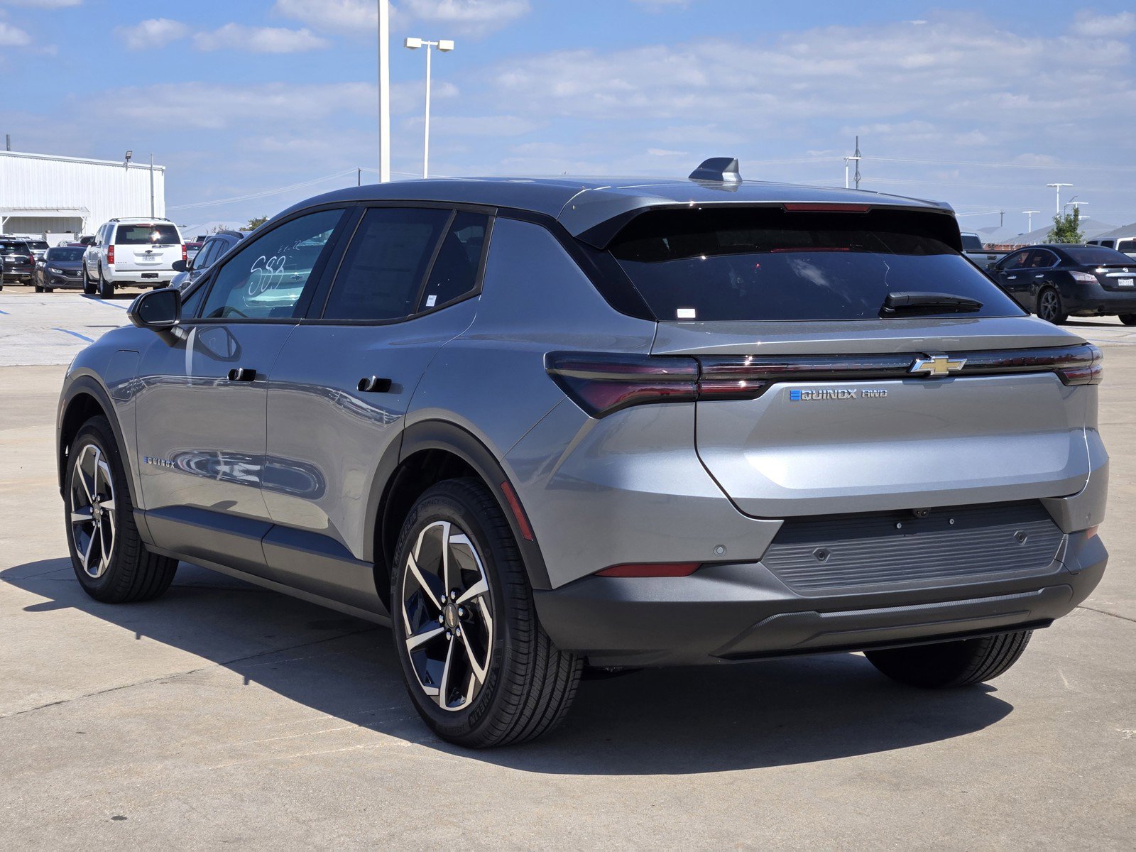 New 2026 Chevrolet Equinox EV LT w/ Comfort Package image 3