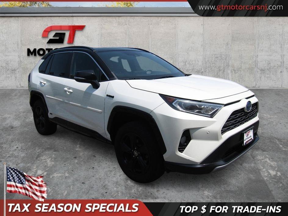 Used 2021 Toyota RAV4 XSE AWD/4WD image 3