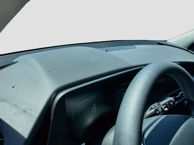 New 2026 Kia Niro LX FWD image 9