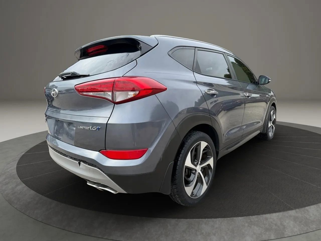 Used 2016 Hyundai Tucson Limited image 5