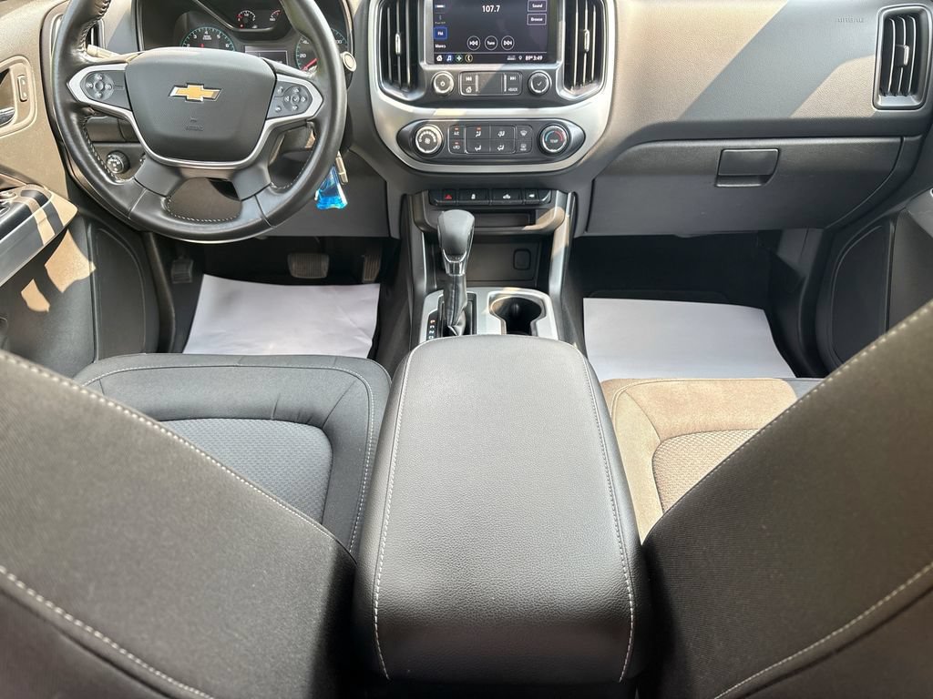 Used 2022 Chevrolet Colorado LT w/ LT Convenience Package AWD/4WD image 30