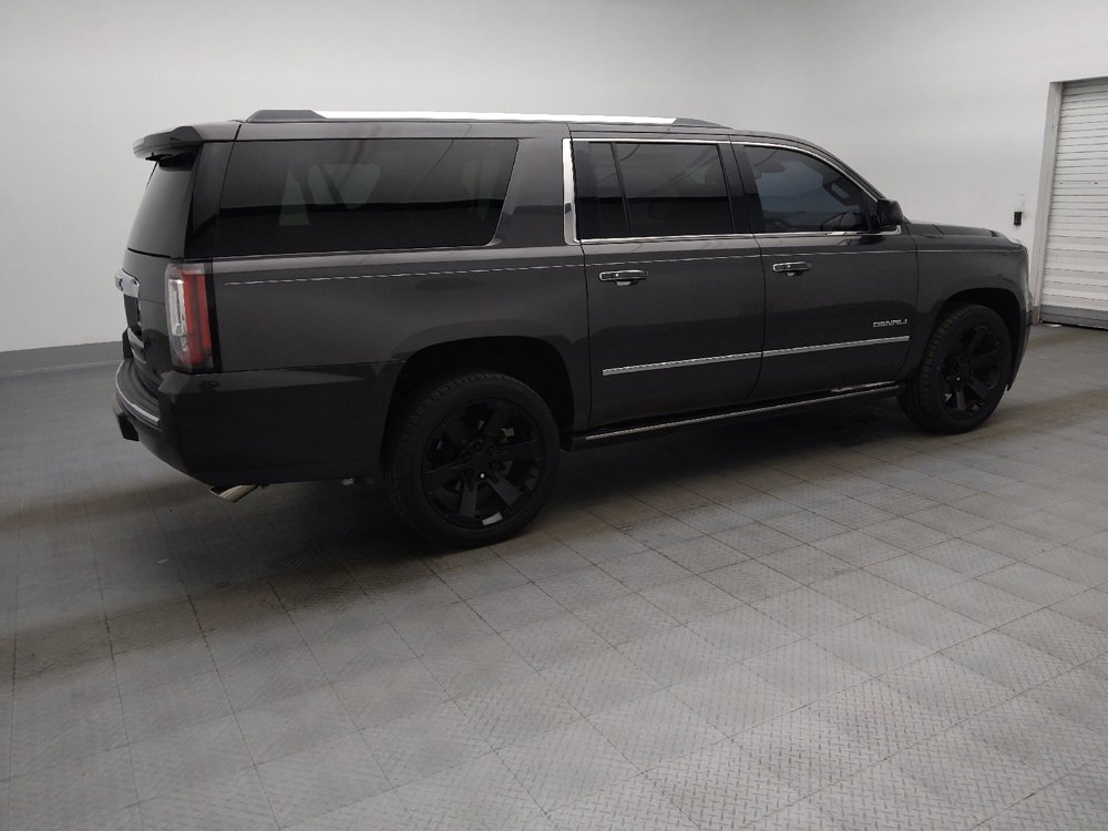 Used 2018 GMC Yukon XL Denali w/ Open Road Package RWD image 10