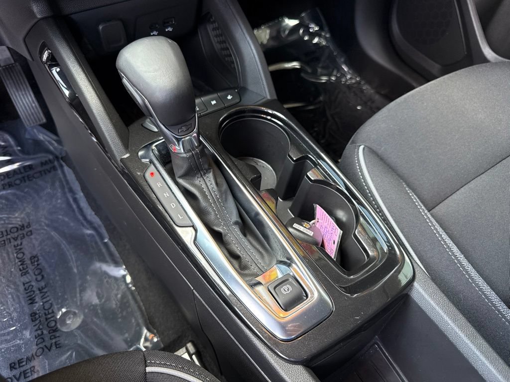 Used 2025 Chevrolet TrailBlazer LT w/ LPO, Blackout Package FWD image 16
