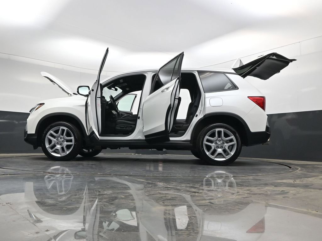 Used 2024 Honda Passport EX-L image 38