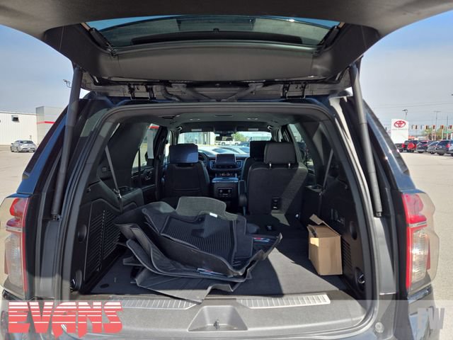 Used 2023 Chevrolet Tahoe Z71 w/ Luxury Package AWD/4WD image 33