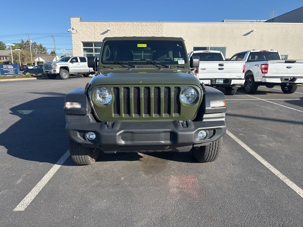 Used 2022 Jeep Wrangler Unlimited Sport AWD/4WD image 5