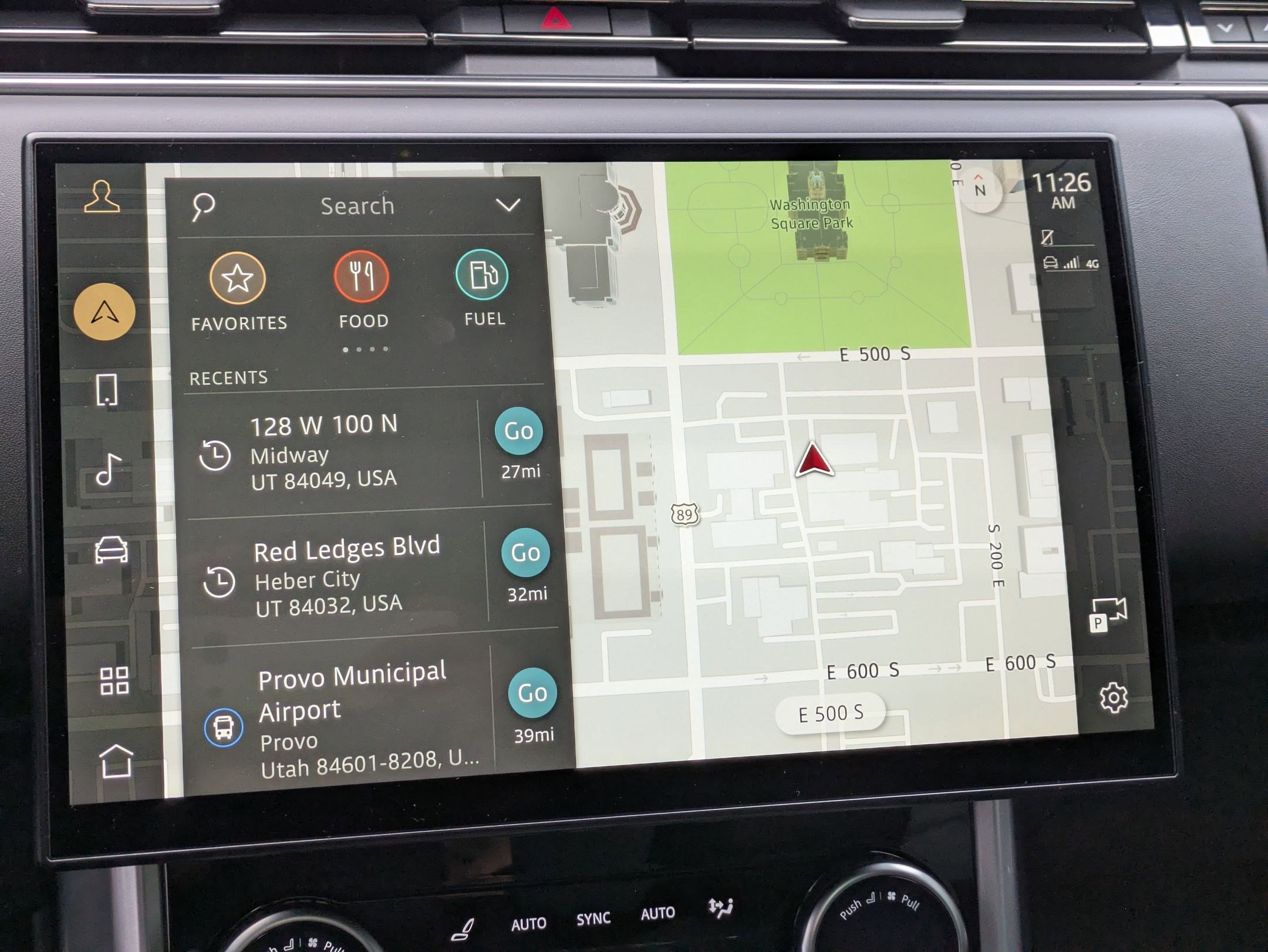 Used 2023 Land Rover Range Rover SE image 23