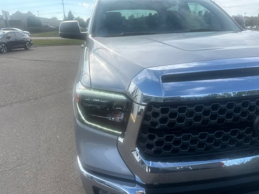 Used 2021 Toyota Tundra SR5 w/ TRD Off-Road Package AWD/4WD image 7
