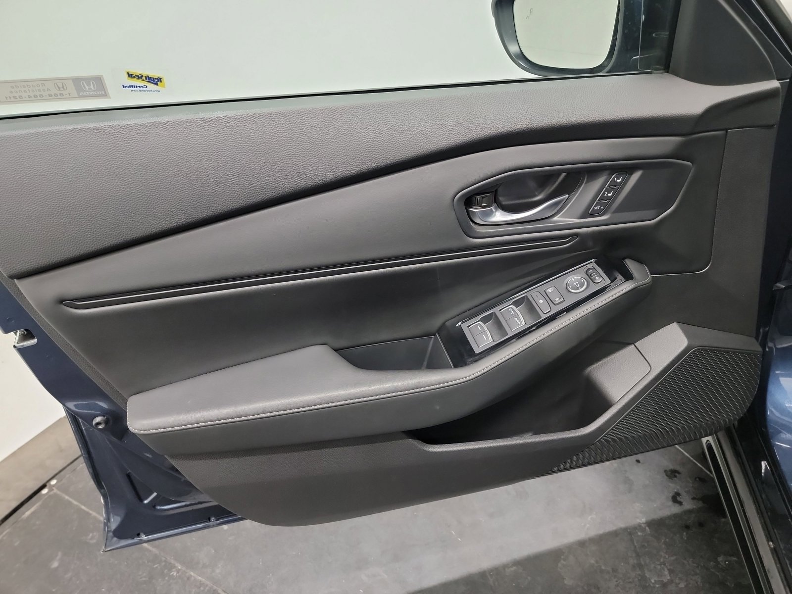 Certified 2025 Honda Accord Touring image 8