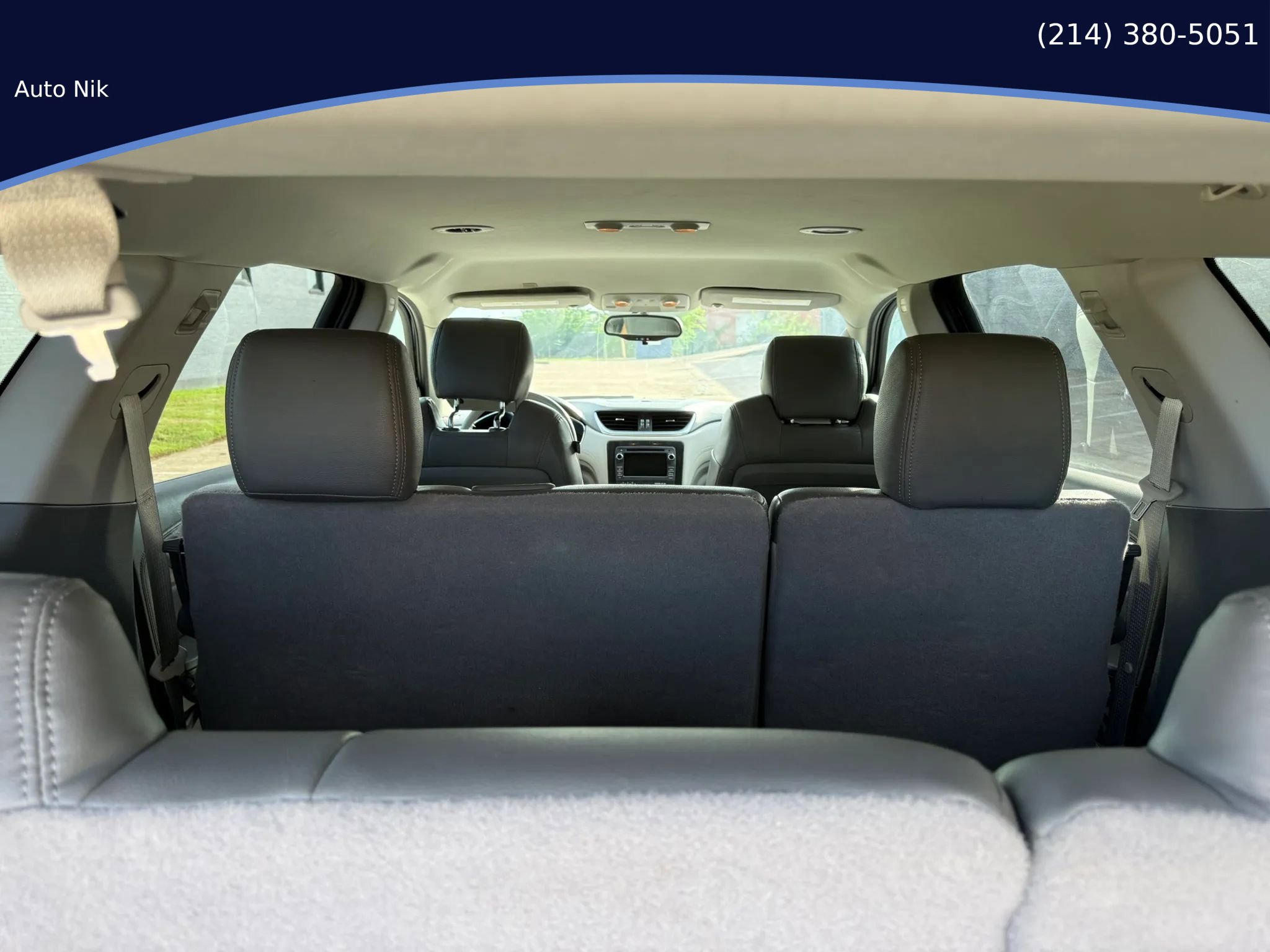 Used 2017 Chevrolet Traverse LT image 38