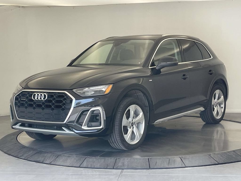 Certified 2025 Audi Q5 2.0T Premium Plus w/ Premium Plus Package