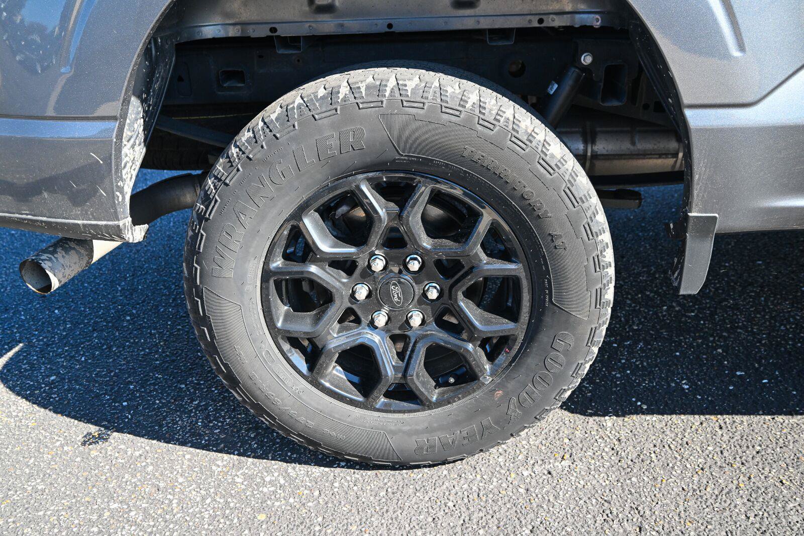 Certified 2024 Ford F150 XLT w/ Equipment Group 302A MID AWD/4WD image 14