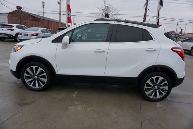 Used 2022 Buick Encore Preferred w/ Safety Package image 3