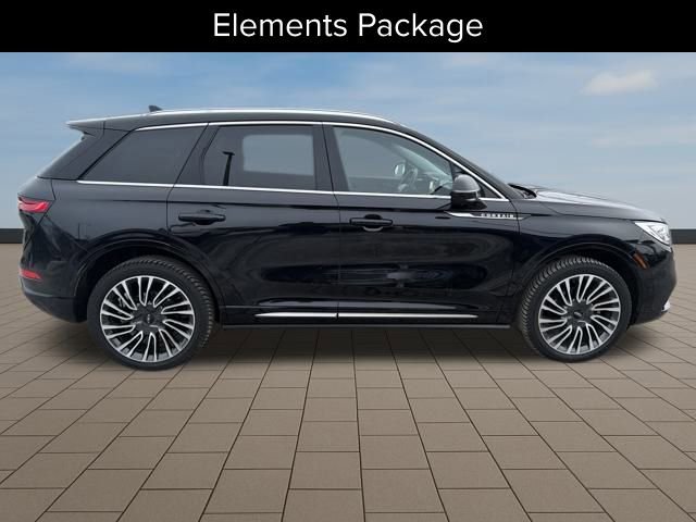 Used 2022 Lincoln Corsair Reserve w/ Equipment Group 201A image 7