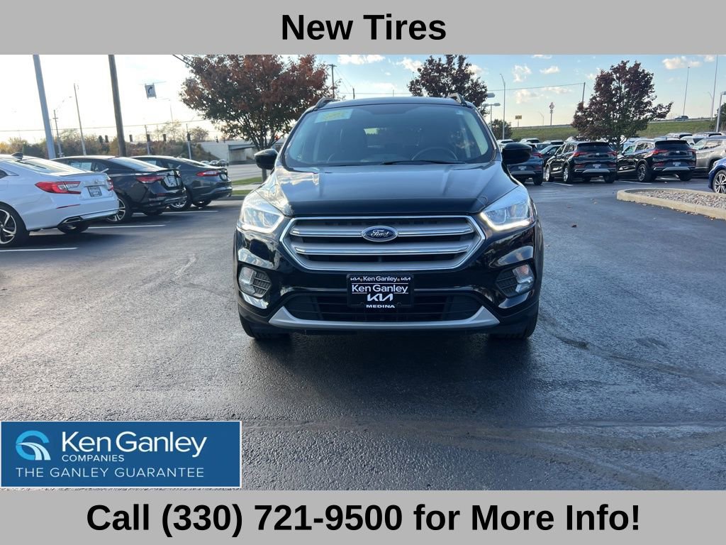 Used 2019 Ford Escape SEL image 3