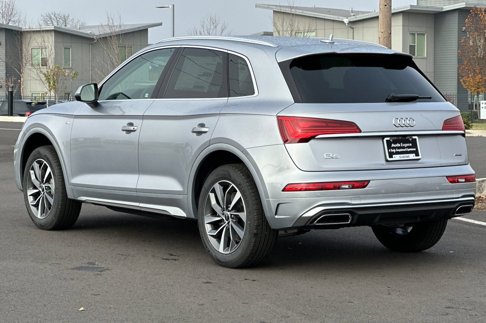 Used 2025 Audi Q5 2.0T Premium AWD/4WD image 5