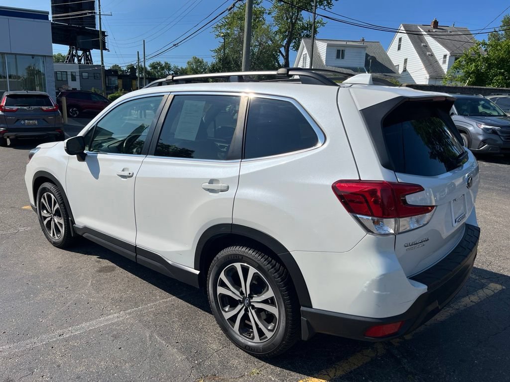 Used 2020 Subaru Forester Limited AWD/4WD image 8