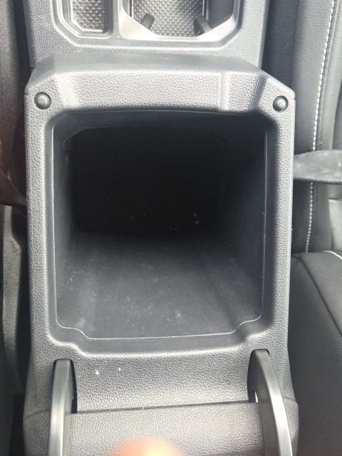 Used 2023 Volkswagen Tiguan SE R-Line image 38