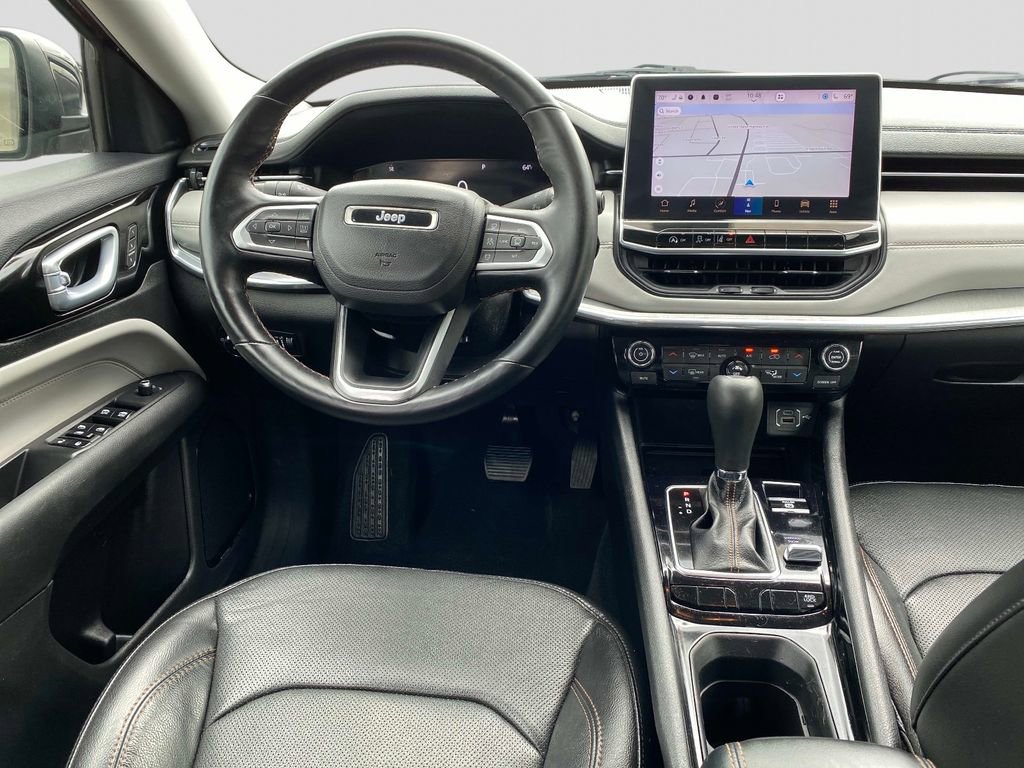 Used 2022 Jeep Compass Limited w/ Elite Group AWD/4WD image 13