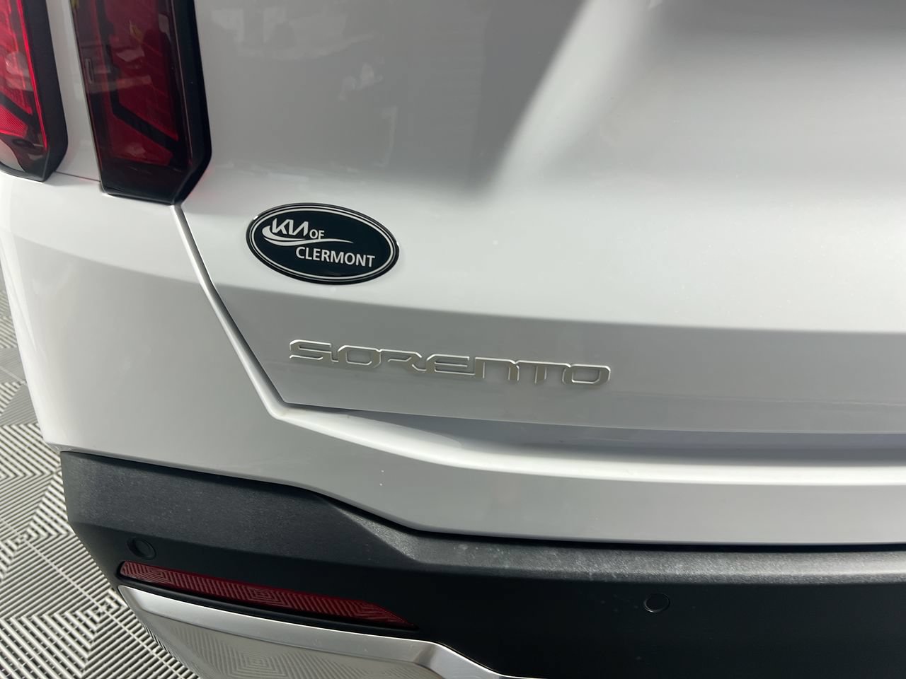 New 2026 Kia Sorento S FWD image 5