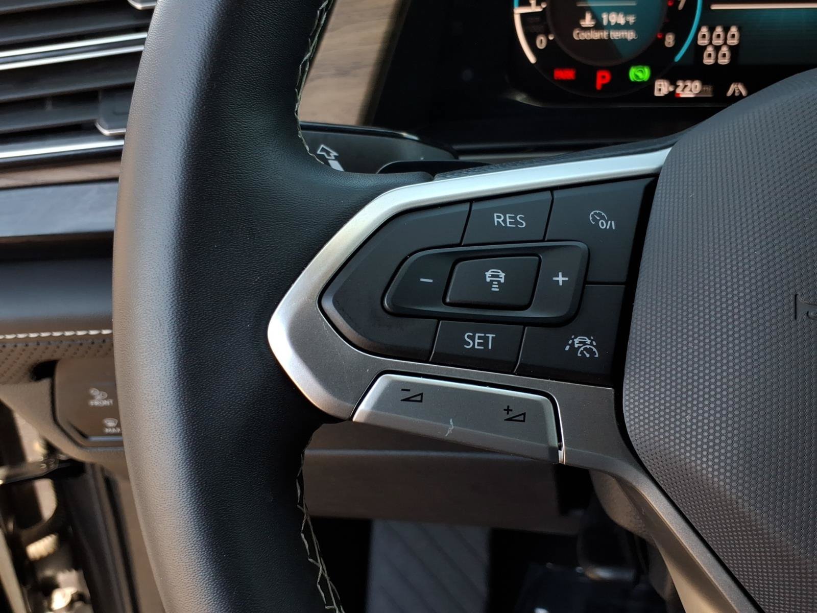 Certified 2024 Volkswagen Atlas SE AWD/4WD image 33