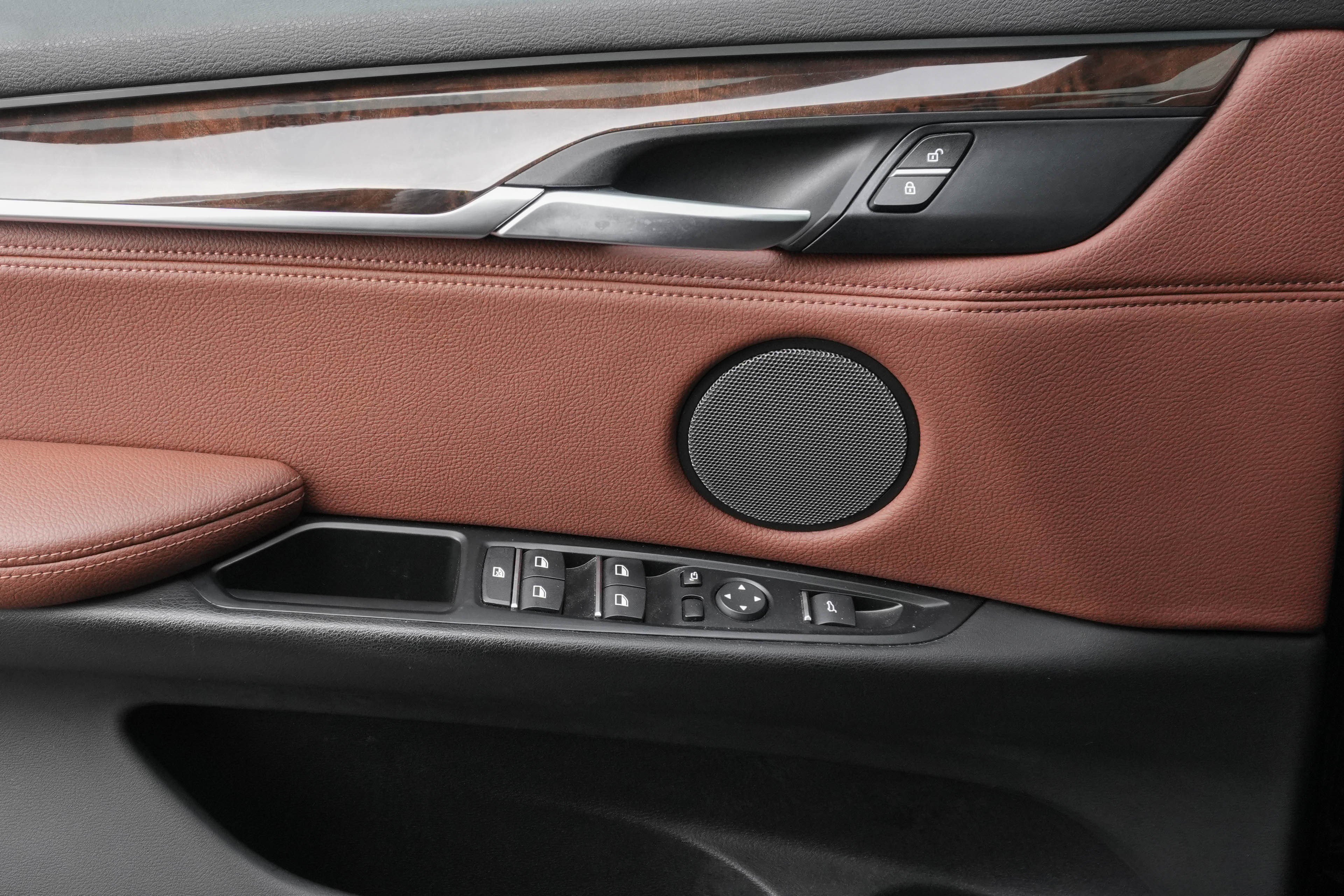 Used 2017 BMW X5 xDrive35i image 16