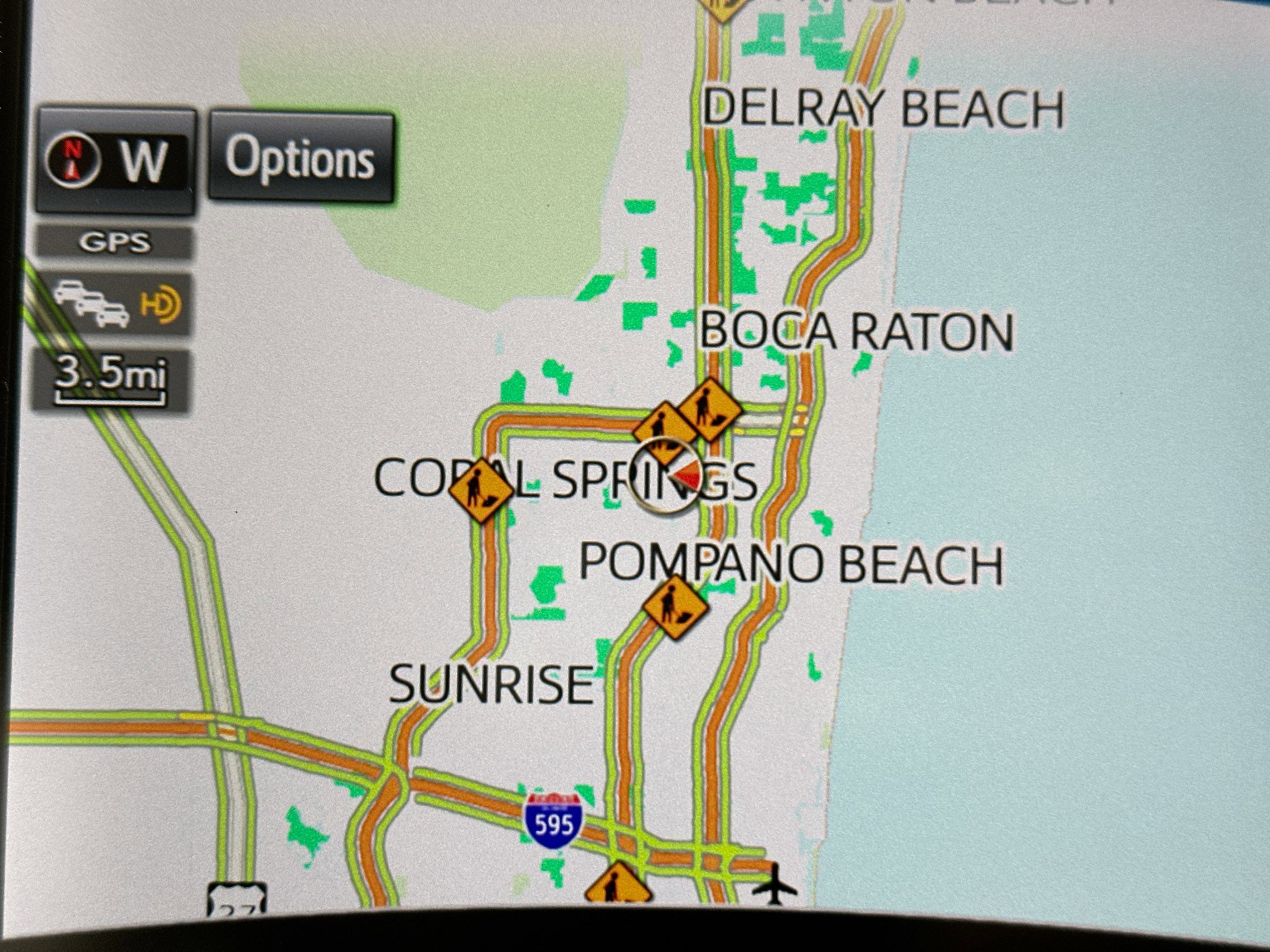 Used 2022 Toyota Prius Limited image 24