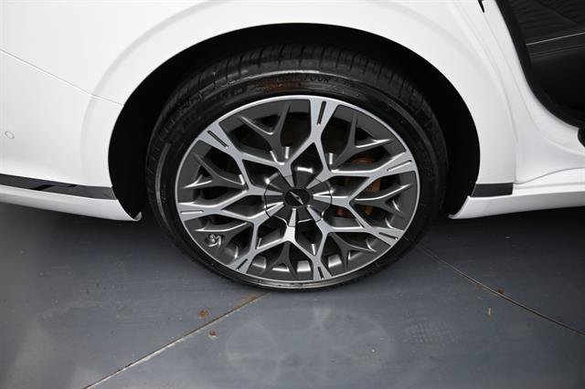 Used 2025 Genesis G90 3.5T AWD/4WD image 28