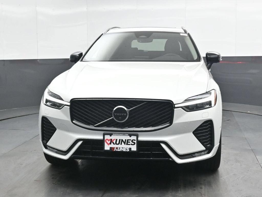 New 2026 Volvo XC60 B5 Plus w/ Climate Package AWD/4WD image 5