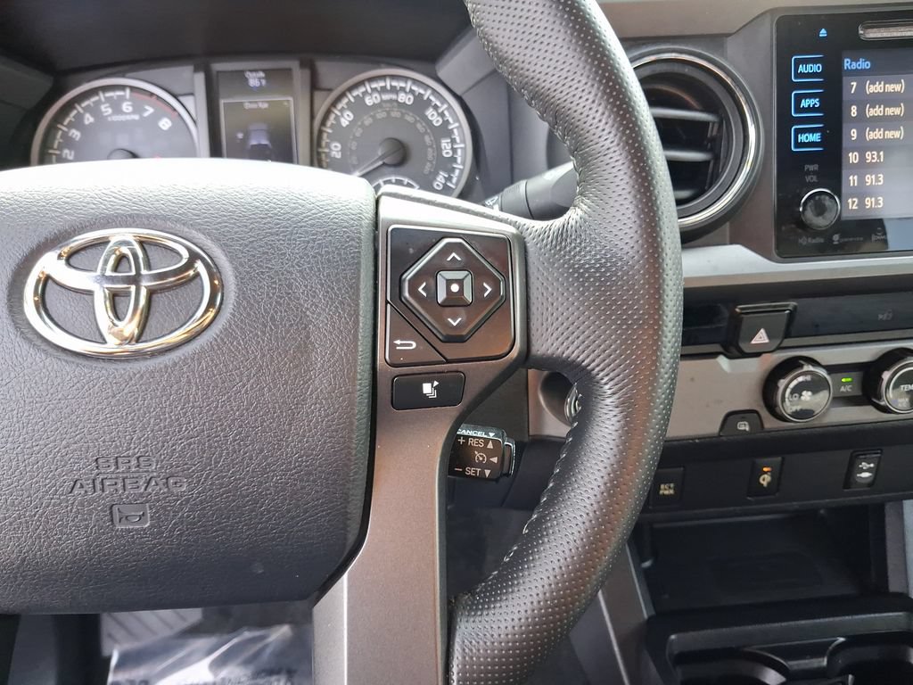 Used 2017 Toyota Tacoma TRD Sport w/ Tow Package RWD image 21