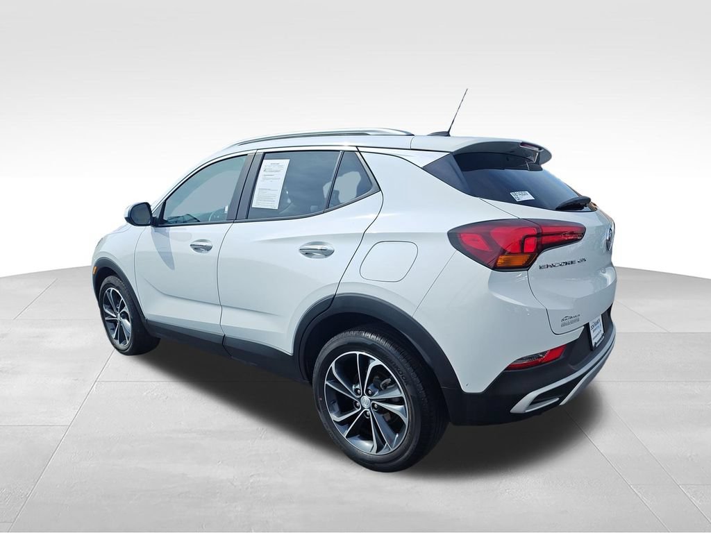 Used 2022 Buick Encore GX Select FWD image 3