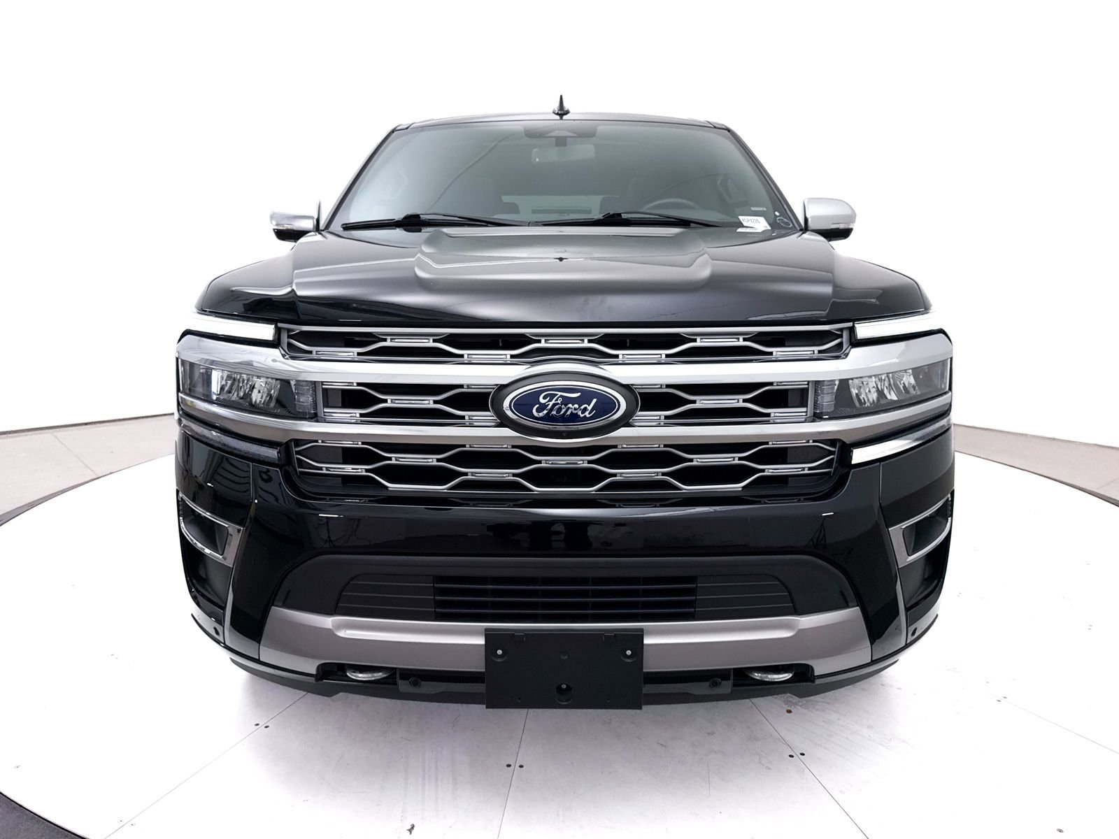 Used 2024 Ford Expedition Platinum AWD/4WD image 16