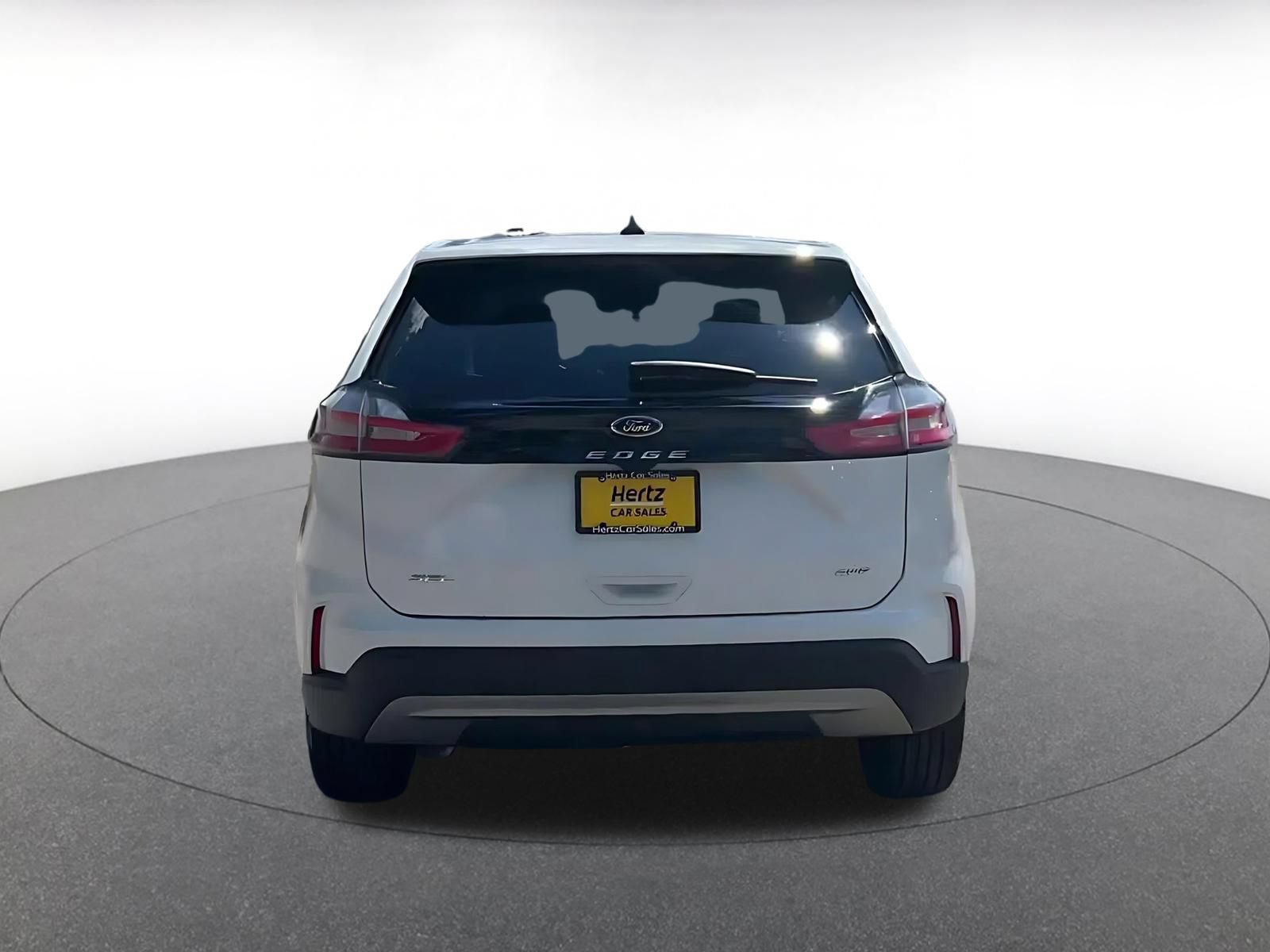 Used 2024 Ford Edge SEL AWD/4WD image 10