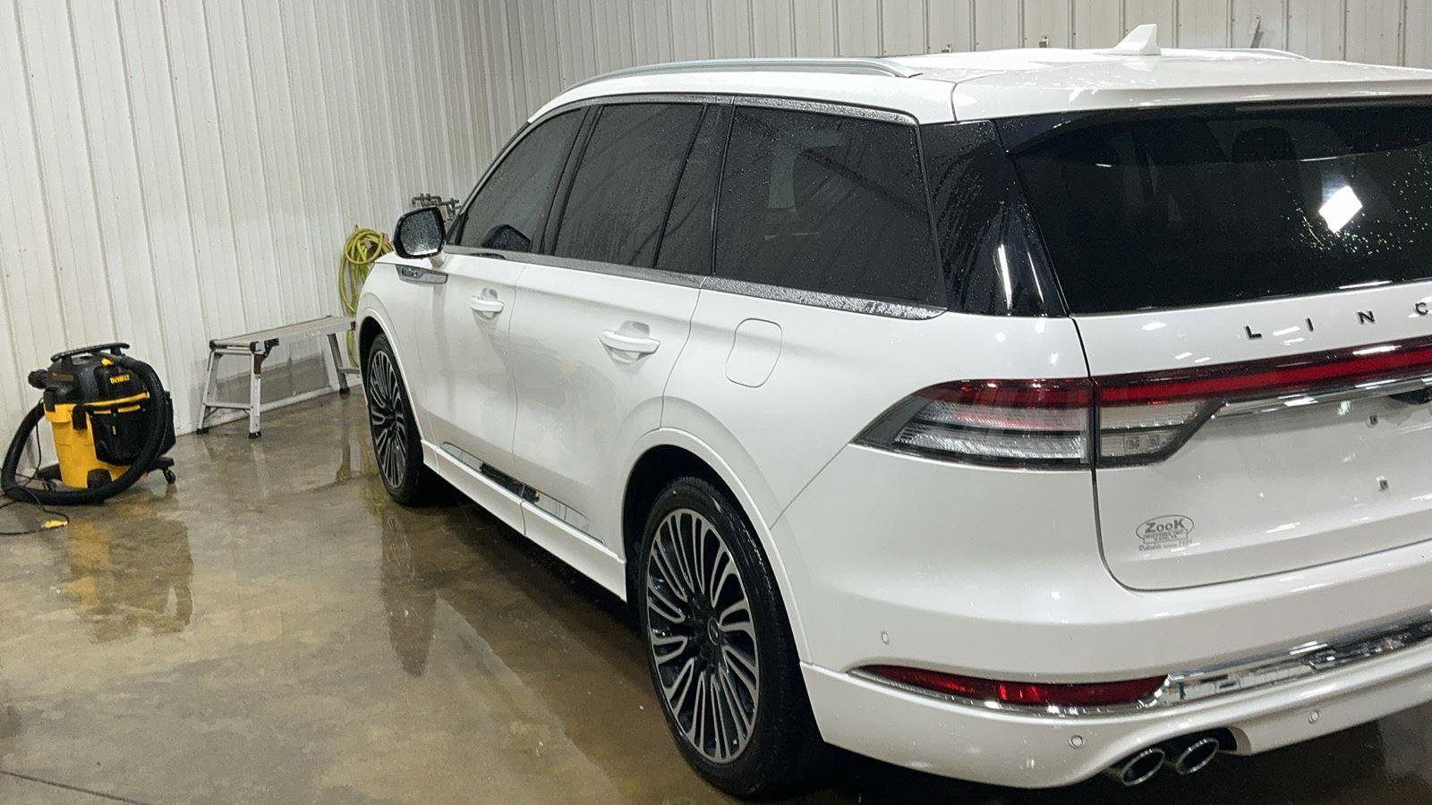 Used 2021 Lincoln Aviator Black Label w/ Dynamic Handling Package image 6