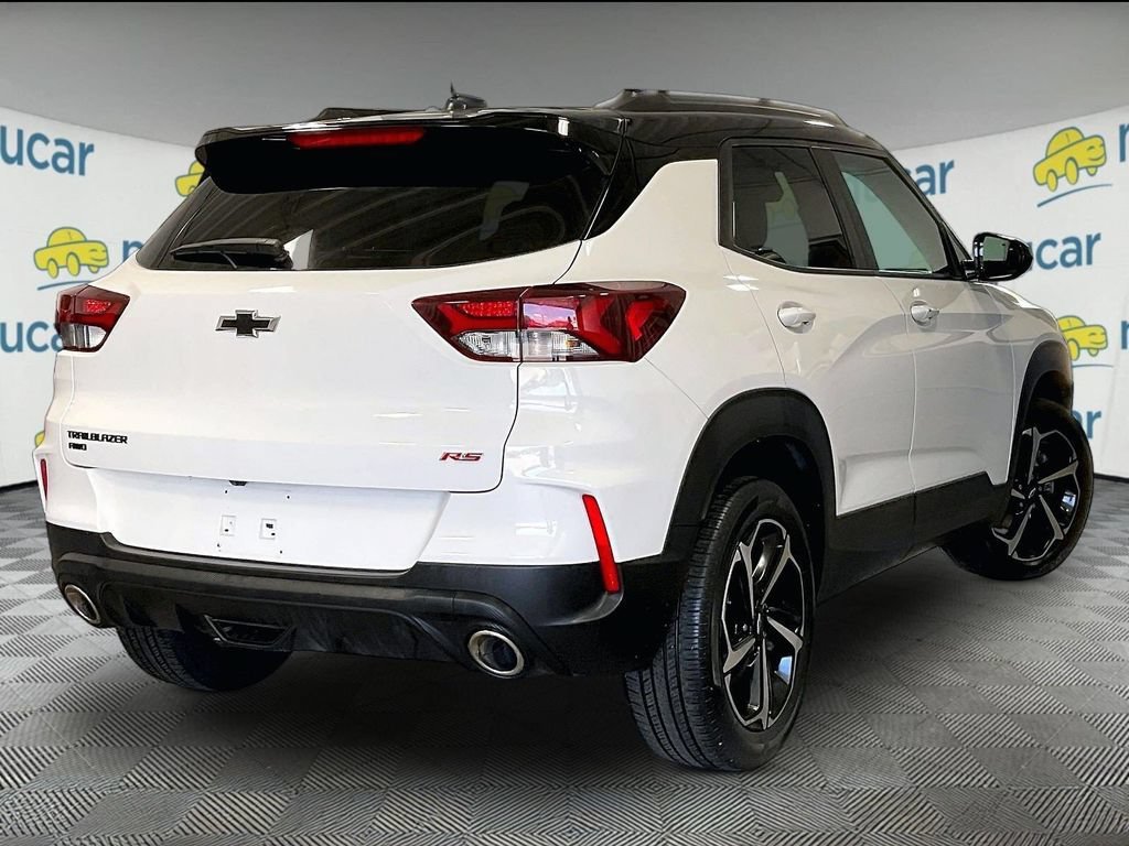 Used 2023 Chevrolet TrailBlazer RS w/ Sun and Liftgate Package AWD/4WD image 6