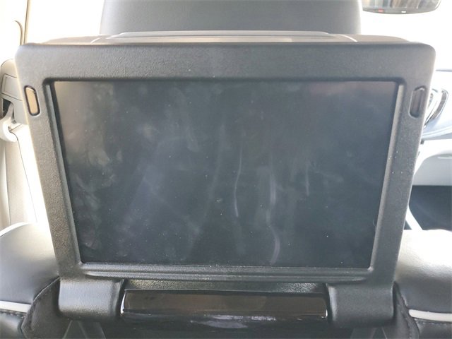 Used 2024 Chrysler Pacifica Limited w/ Uconnect Theater Family Group image 27