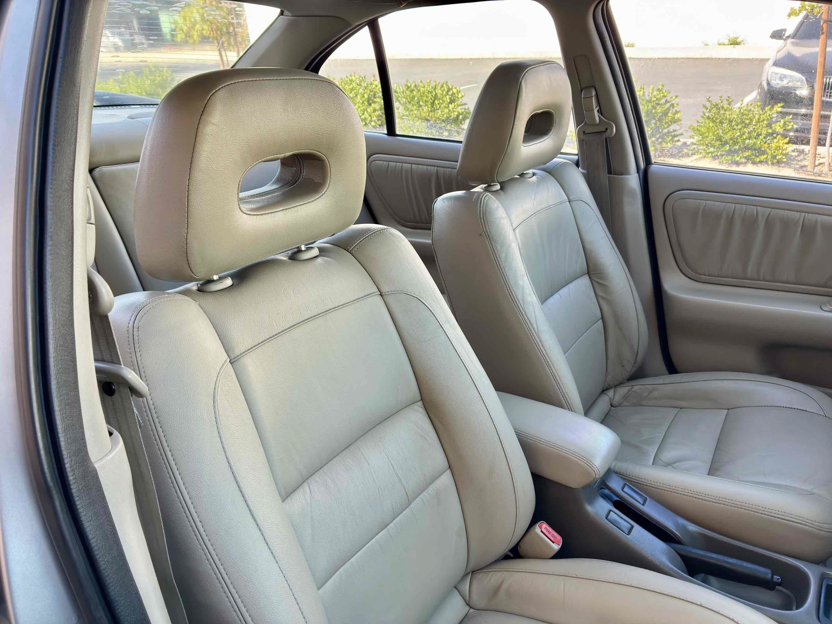 Used 1999 INFINITI G20 FWD image 37