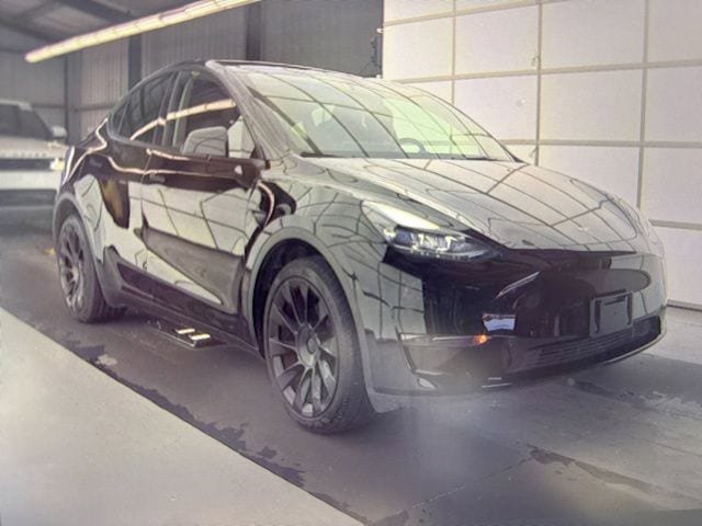 Used 2025 Tesla Model Y Long Range