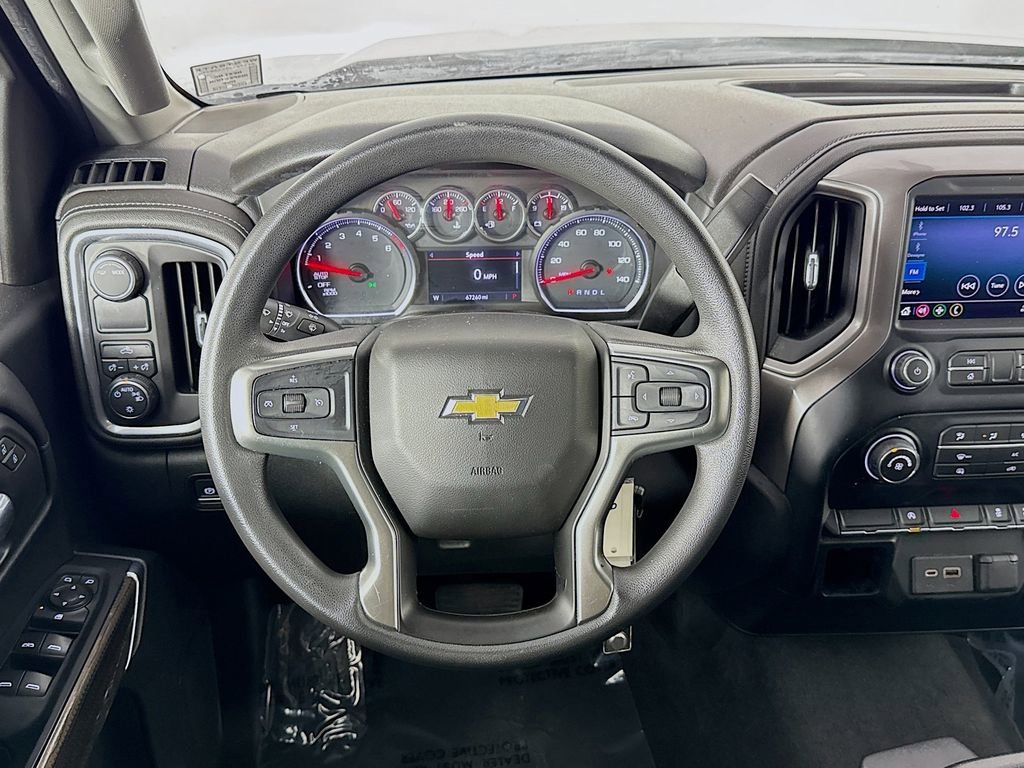 Used 2020 Chevrolet Silverado 1500 LT image 25