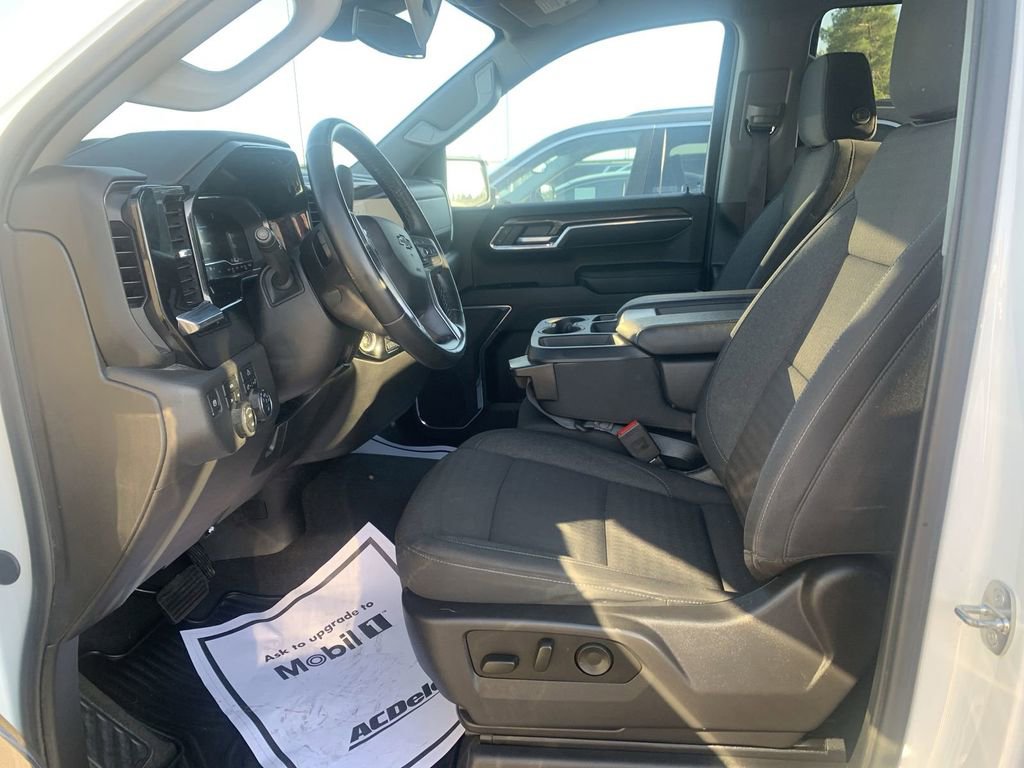 Certified 2024 Chevrolet Silverado 1500 RST image 17