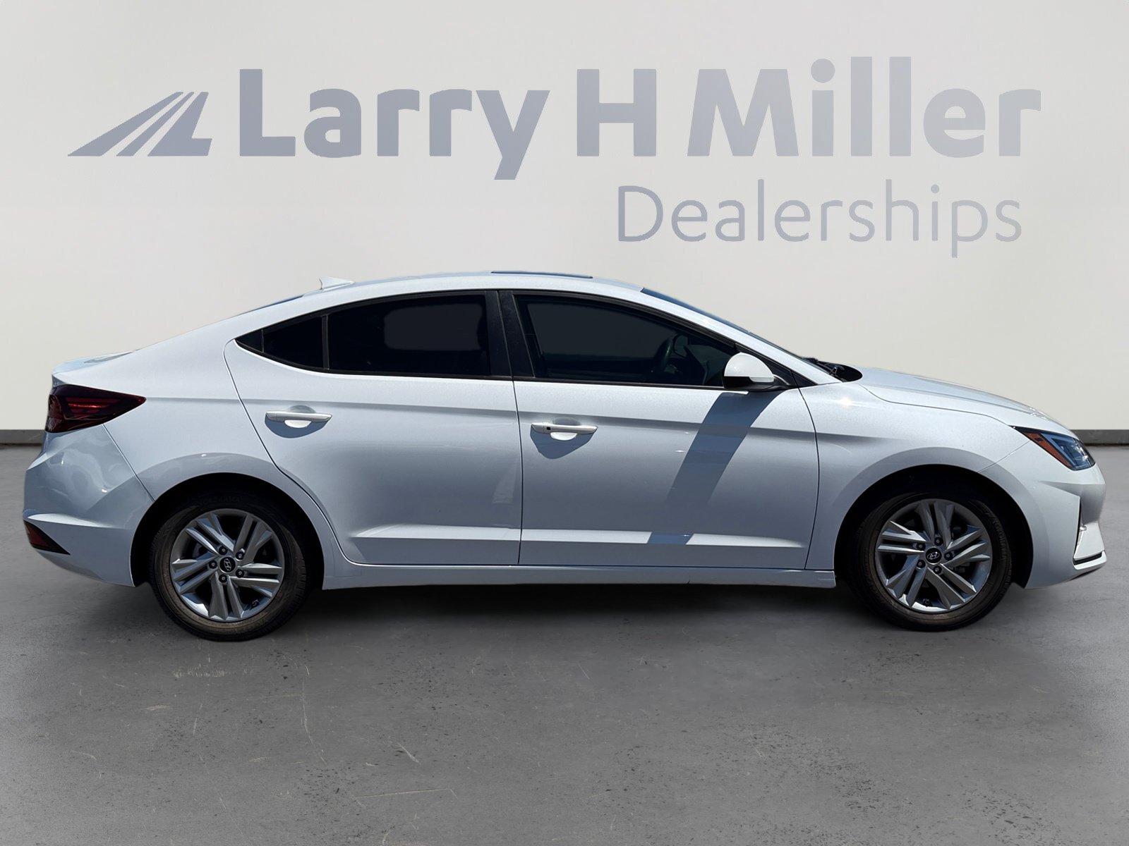 Used 2020 Hyundai Elantra Value Edition w/ Cargo Package (C1) FWD image 4