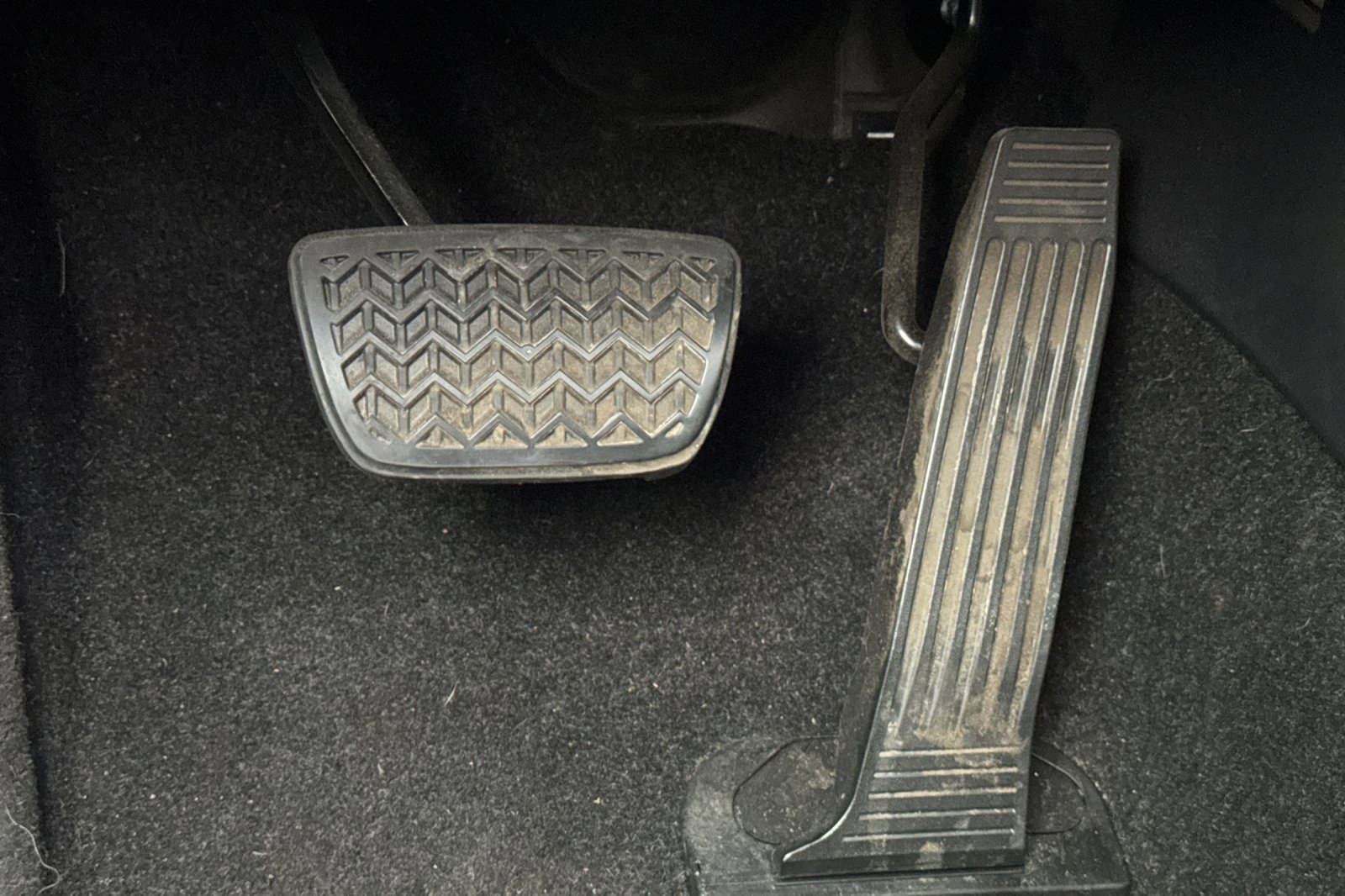 Used 2020 Toyota RAV4 Limited image 45