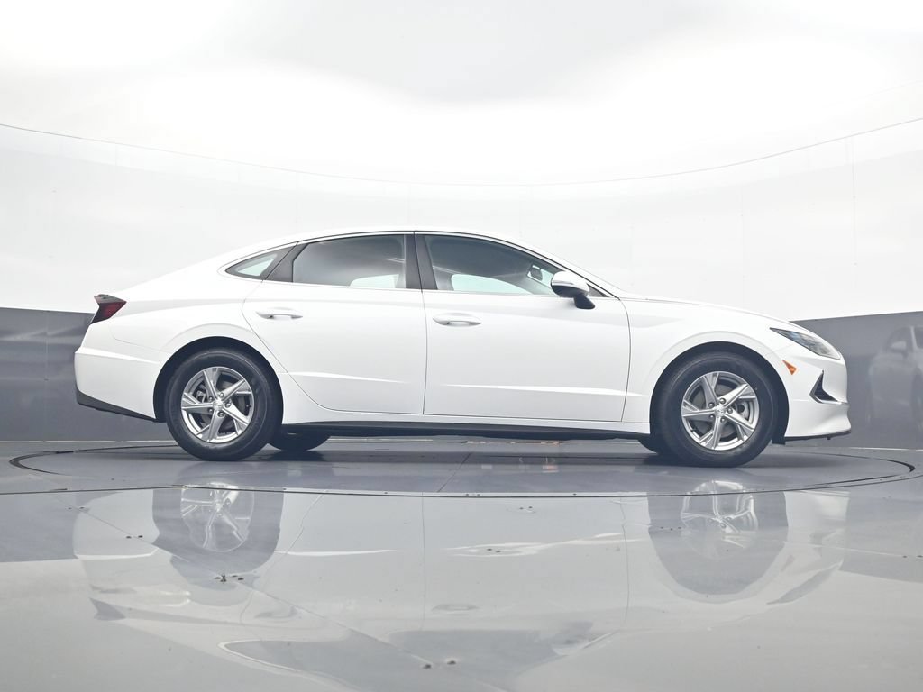Certified 2022 Hyundai Sonata SE w/ Cargo Package FWD image 25