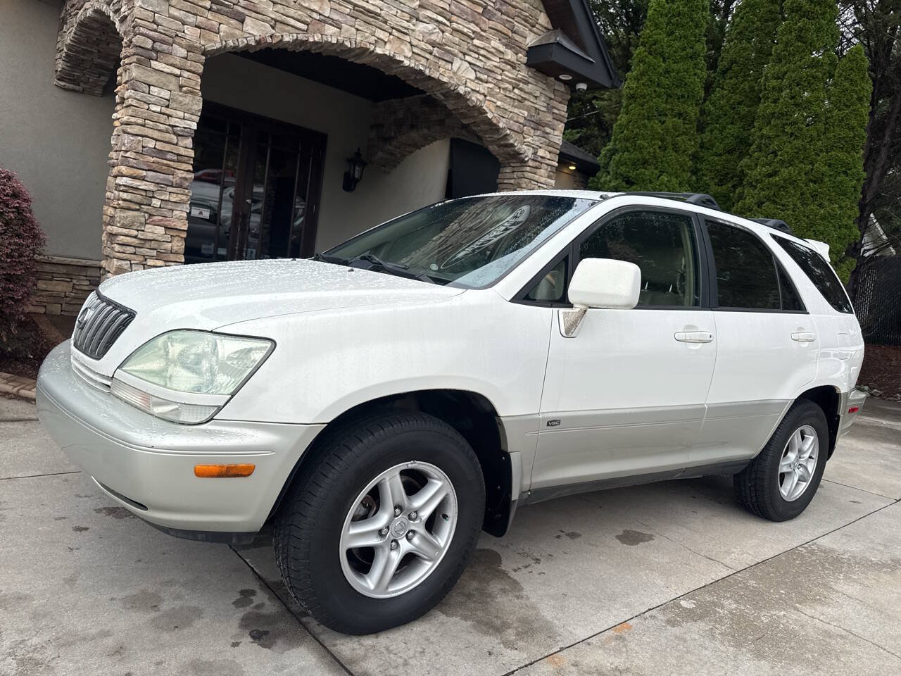 Used 2003 Lexus RX 300 4WD w/ Premium Plus Value Pkg image 2